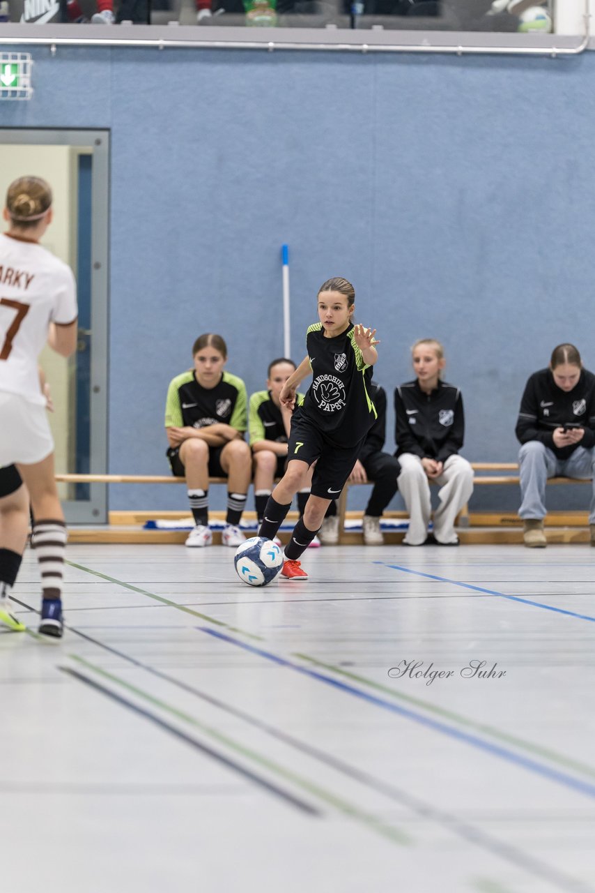 Bild 420 - wCJ Loewinnen Cup C1